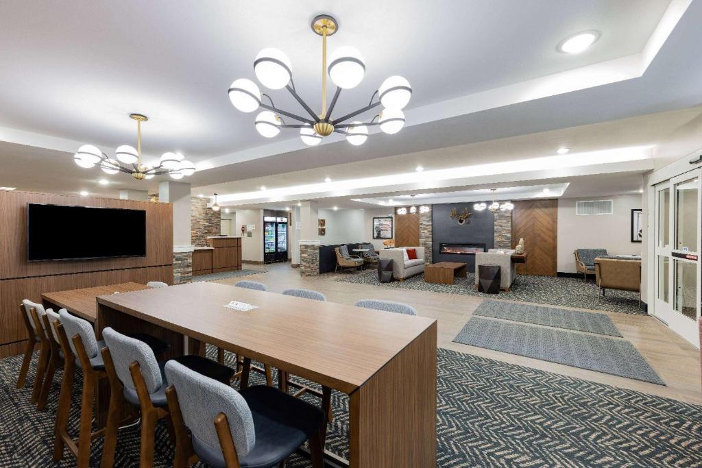 Americinn By Wyndham International Falls Bagian luar foto